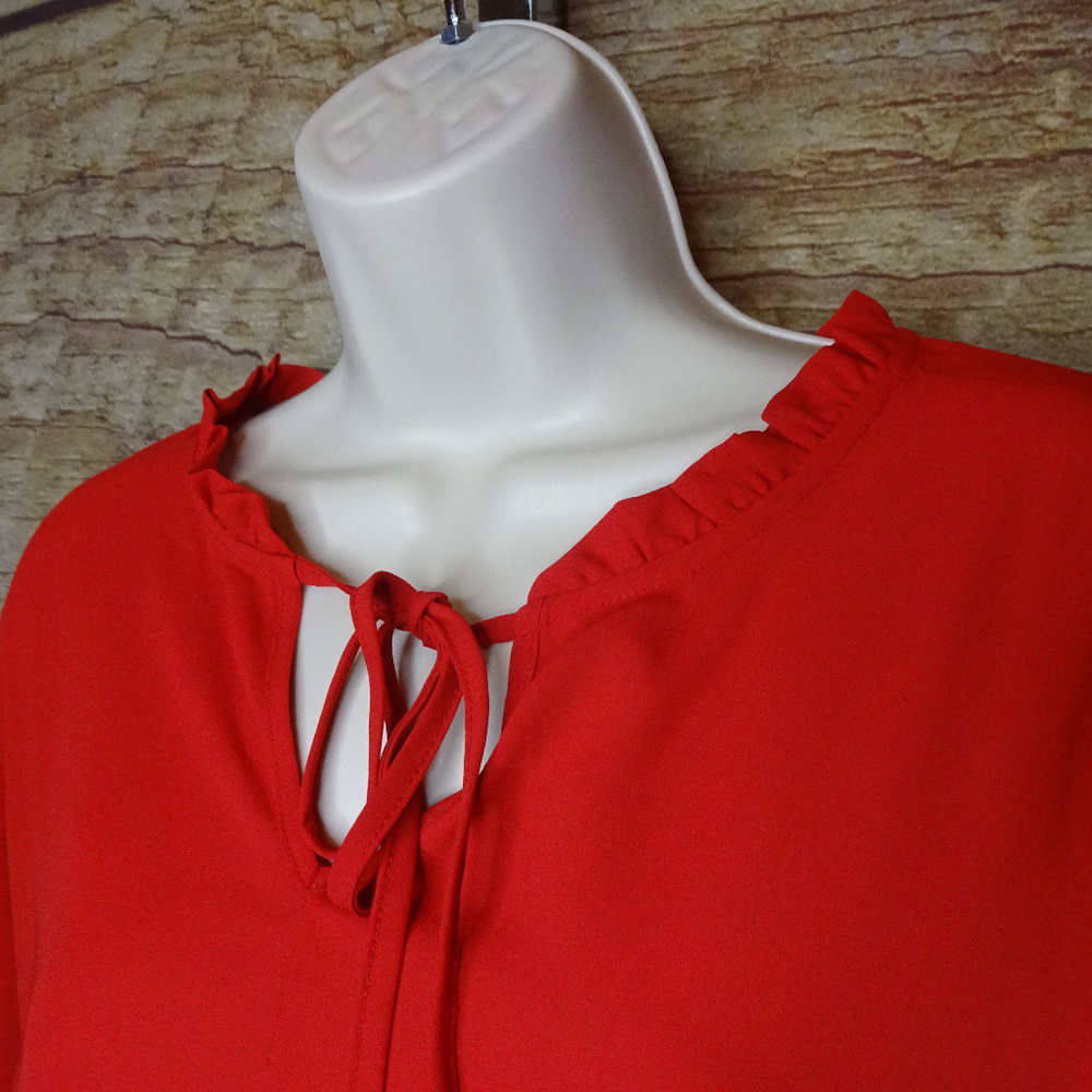 Maison Jules Medium Ruffled Colorblock Top 3G3 - Picture 2 of 8